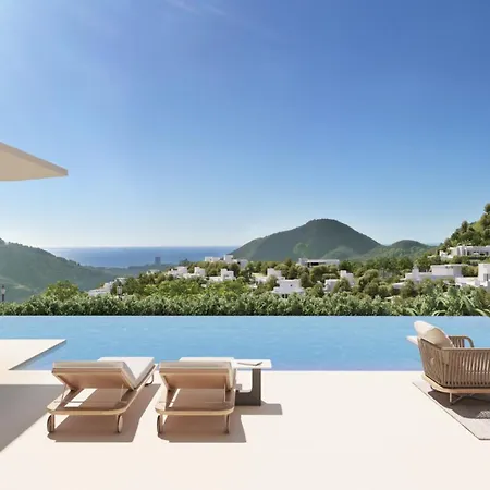New Ocean View Centrally Located, Just 3 Minutes To Marbella Center *